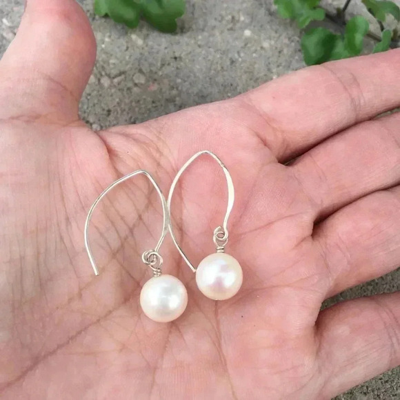 Pearl Drop Earrings, Minimalist Earrings, June Birthstone, 10mm Pearls Earrings - Picture 1 of 3
